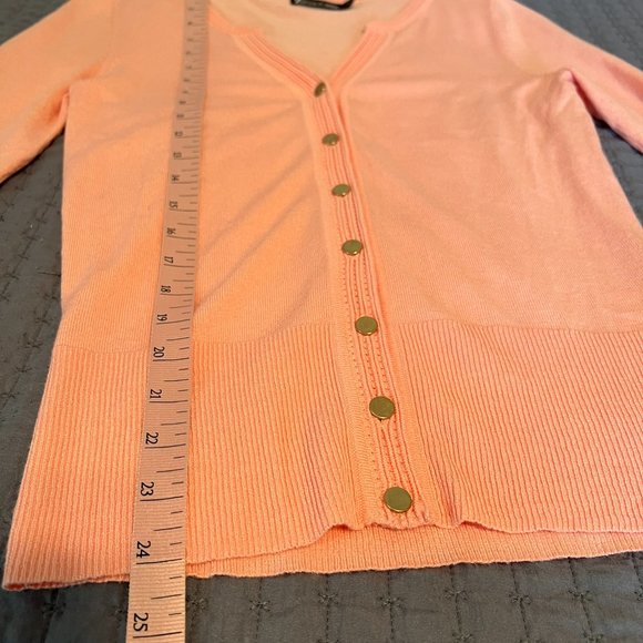 New York & Company Pink V Neck Cardigan Size XS - Picture 3 of 5